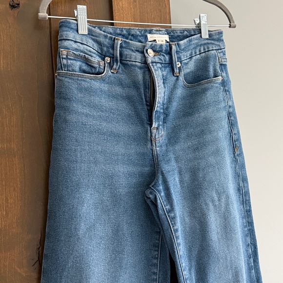 Good American Wide Leg Jeans | Size 26 - Picture 3 of 5